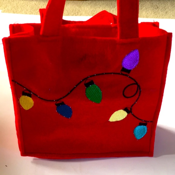 Avon Other - Avon “Lighted Holiday Bag”